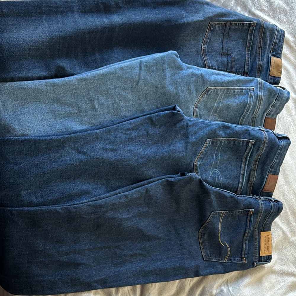 American Eagle and Levi’s Jeans